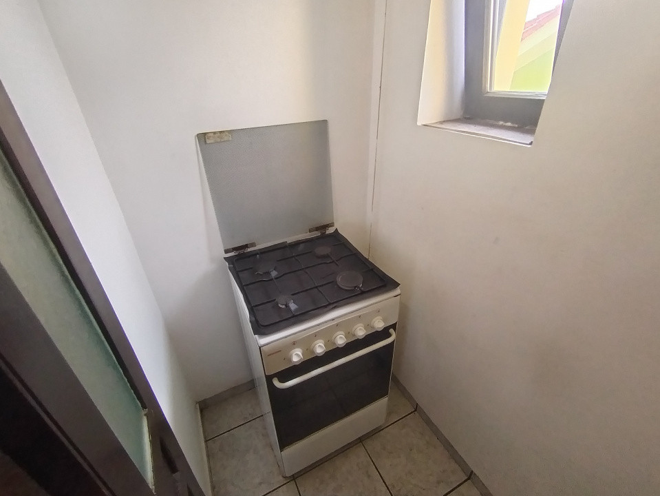 Apartament cu o camera de inchiriat in zona Girocului 8, foxfort.ro