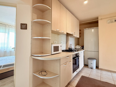 Apartament de vanzare cu 3 camere, etaj 2 zona Giarmata Vii imagine mica 9, foxfort.ro