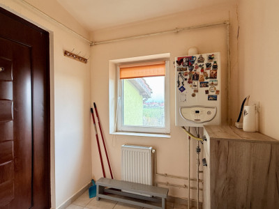 Apartament de vanzare cu 3 camere, etaj 2 zona Giarmata Vii imagine mica 11, foxfort.ro