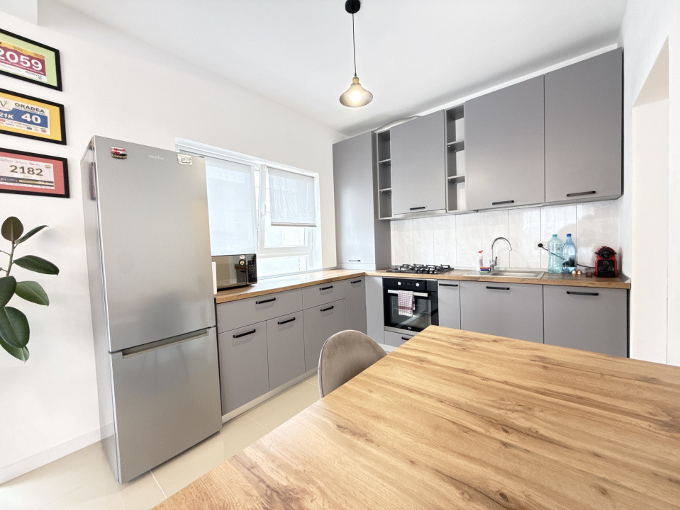 Apartament cu 2 camere + 2 locuri parcare in Dumbravita 3, foxfort.ro