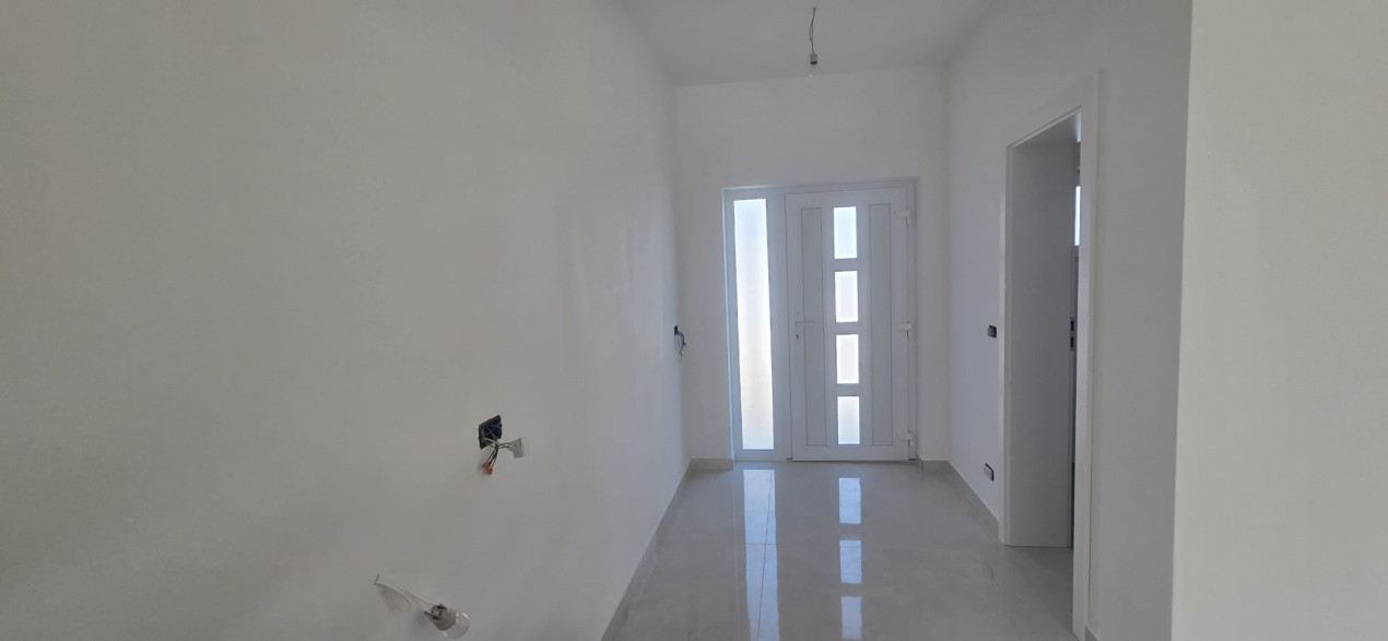 Duplex finisat complet la asfalt - zona Mosnita Noua 16, foxfort.ro