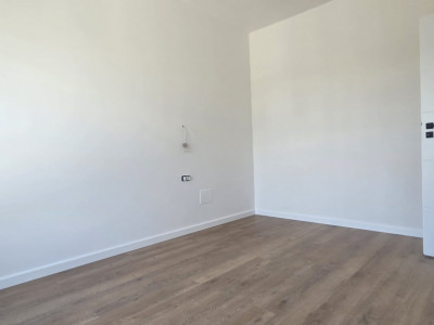 Duplex finisat complet la asfalt - zona Mosnita Noua imagine mica 6, foxfort.ro