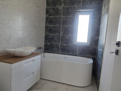 Duplex finisat complet la asfalt - zona Mosnita Noua imagine mica 7, foxfort.ro