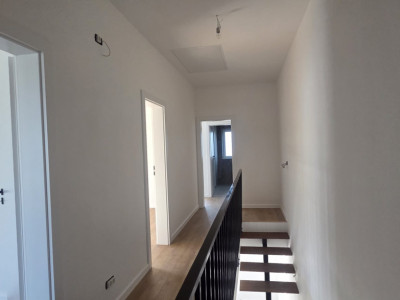 Duplex finisat complet la asfalt - zona Mosnita Noua imagine mica 15, foxfort.ro