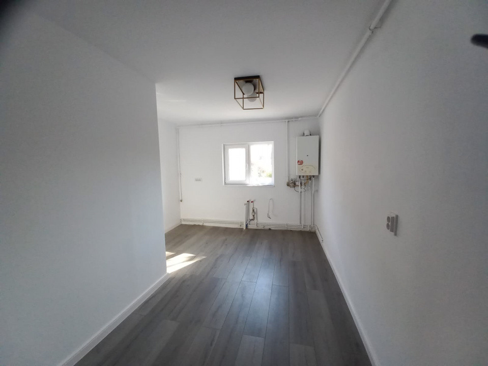 Apartament cu 2 camere, decomandat - zona Dorobantilor 4, foxfort.ro