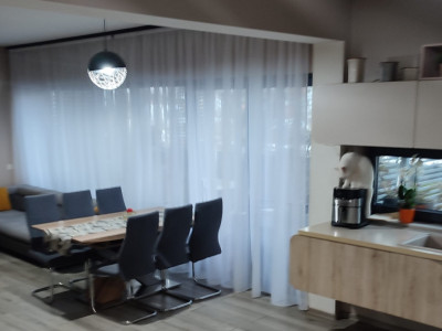 Casa individuala deosebita cu 6 camere in Ghiroda imagine mica 5, foxfort.ro