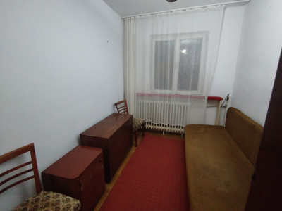 Apartament cu 3 camere de vanzare in zona Sagului imagine mica 10, foxfort.ro