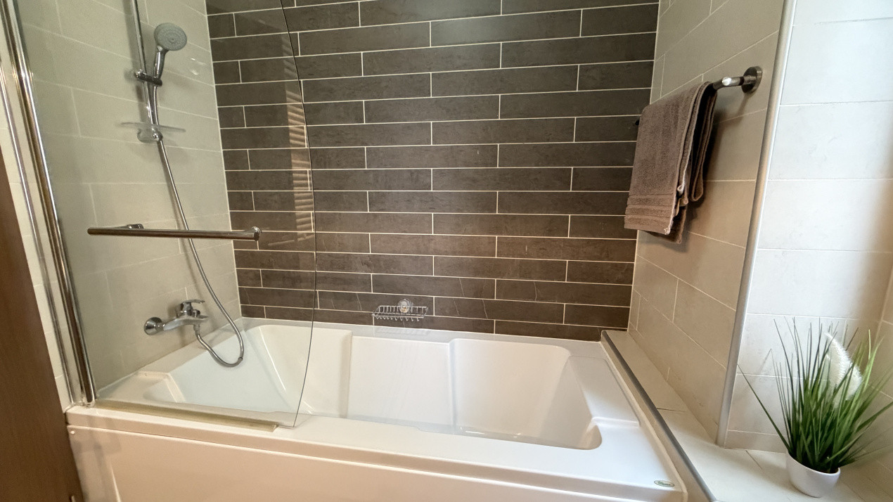 COMISION 0% Apartament cu 2 camere, la etajul 1, zona Spitalul Judetean 7, foxfort.ro