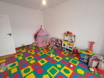 COMISION 0% Apartament cu 4 camere de vanzare, zona Sagului imagine mica 18, foxfort.ro