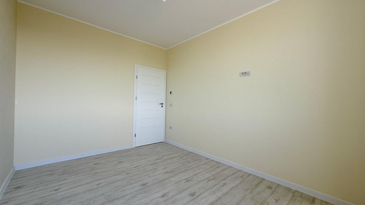 Duplex de vanzare, 4 camere - curent trifazic Giroc - ESO 6, foxfort.ro