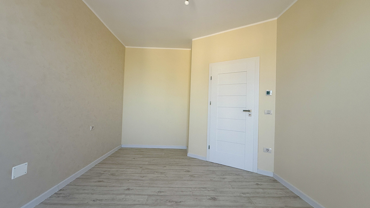 Duplex de vanzare, 4 camere - curent trifazic Giroc - ESO 8, foxfort.ro