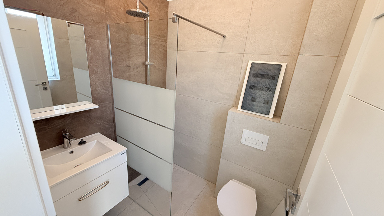 Duplex de vanzare, 4 camere - curent trifazic Giroc - ESO 12, foxfort.ro