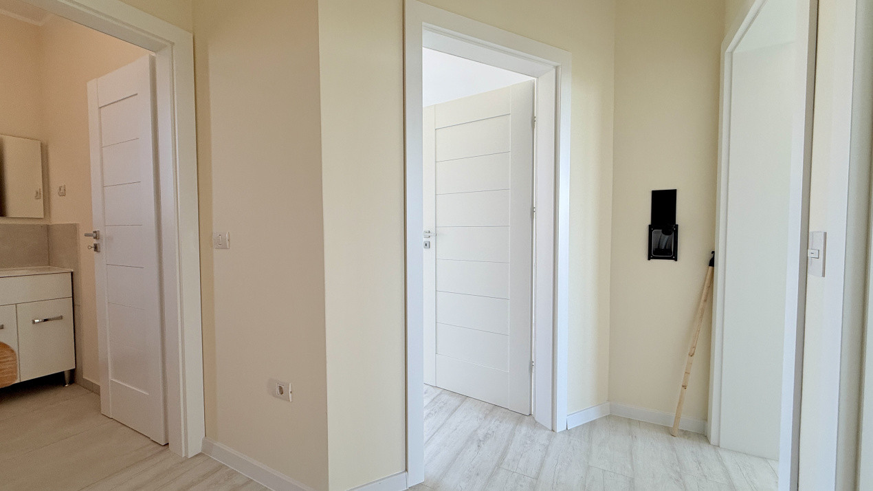 Duplex de vanzare, 4 camere - curent trifazic Giroc - ESO 15, foxfort.ro