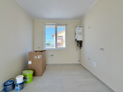 Duplex de vanzare, 4 camere - curent trifazic Giroc - ESO imagine mica 4, foxfort.ro