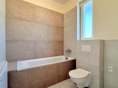 Duplex de vanzare, 4 camere - curent trifazic Giroc - ESO imagine mica 14, foxfort.ro