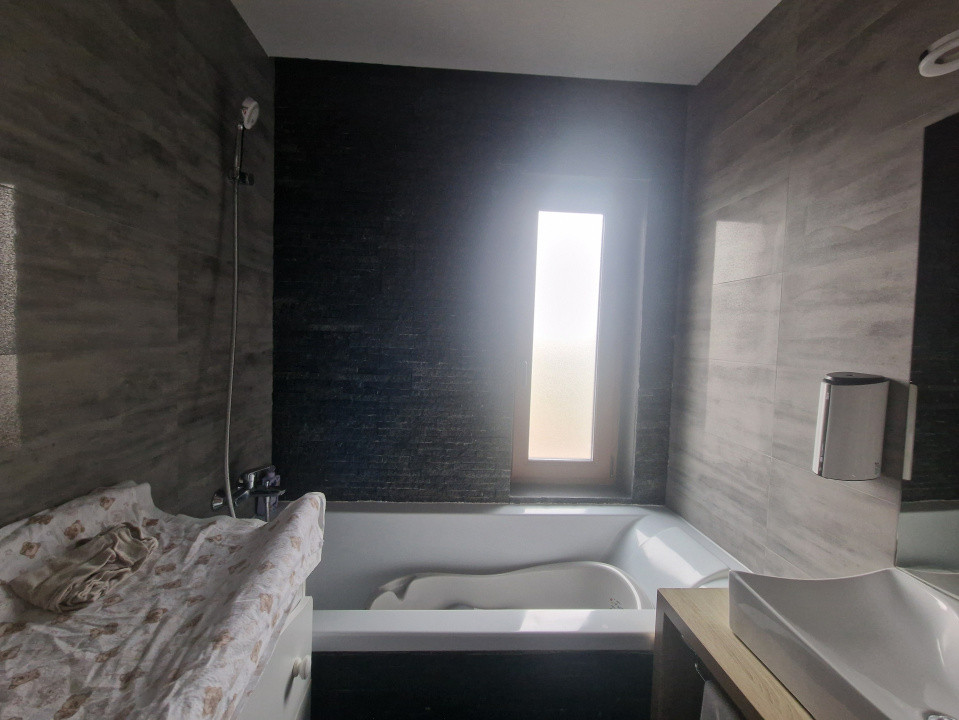 Duplex de vanzare cu 4 camere mobilat si utilat - Mosnita Veche 8, foxfort.ro