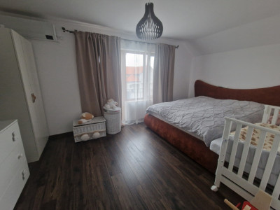 Duplex de vanzare cu 4 camere mobilat si utilat - Mosnita Veche imagine mica 19, foxfort.ro