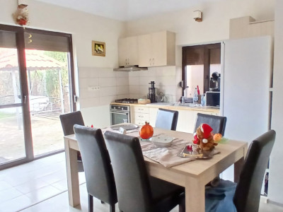 Casa deosebita in Sacalaz - vatra satului la 15 minute de Timisoara imagine mica 6, foxfort.ro