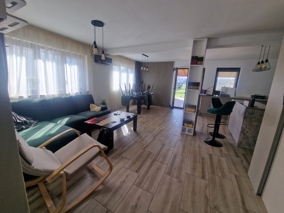 Duplex cu 5 camere, 336 mp teren, Mosnita Veche 1, foxfort.ro