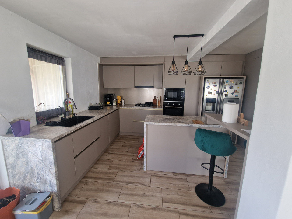 Duplex cu 5 camere, 336 mp teren, Mosnita Veche 2, foxfort.ro