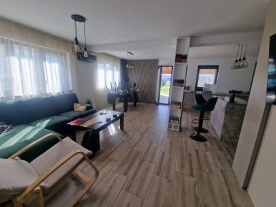 Duplex cu 5 camere, 336 mp teren, Mosnita Veche imagine mica 11, foxfort.ro