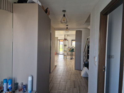 Duplex cu 5 camere, 336 mp teren, Mosnita Veche imagine mica 19, foxfort.ro