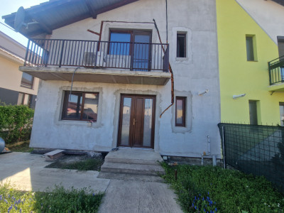 Duplex cu 5 camere, 336 mp teren, Mosnita Veche imagine mica 22, foxfort.ro