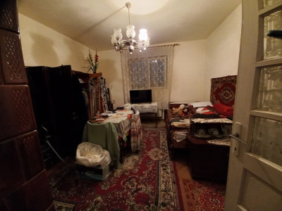 Casa individuala spatioasa cu 6 camere - Ghiroda imagine mica 7, foxfort.ro