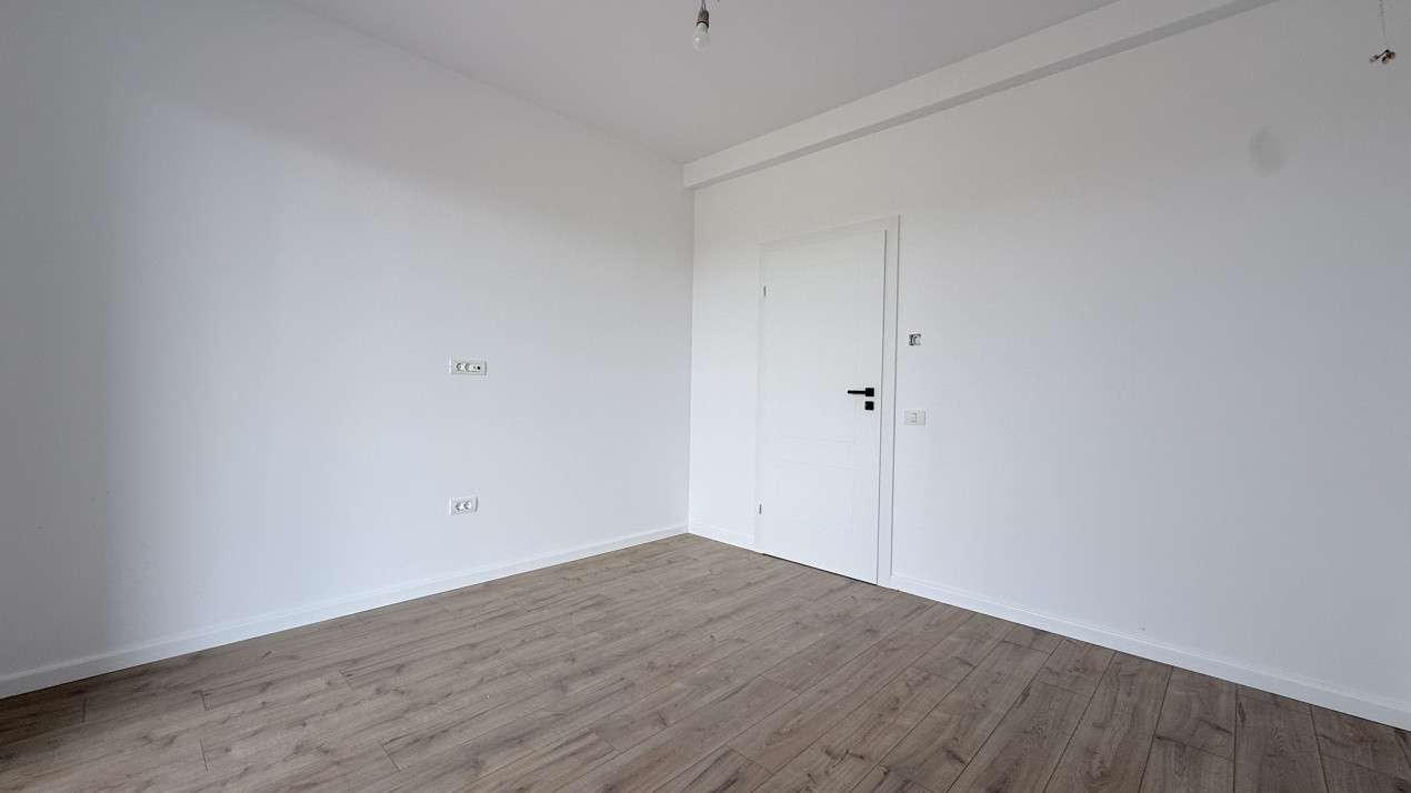 Comision 0% Apartament de vanzare, 3 camere + terasa de 15,62 mp Mosnita 5, foxfort.ro
