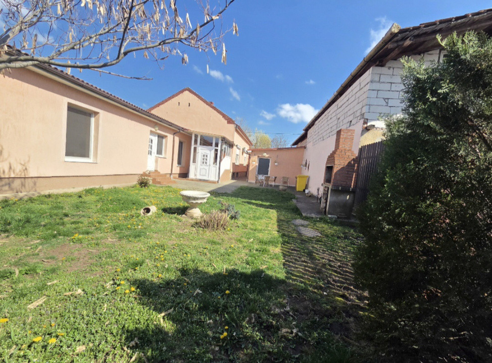 COMISION 0% - Casa 4 camere de vanzare | Parneava | Liniste Confort Spatiu Real  24, foxfort.ro