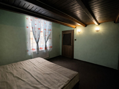 Apartament 3 camere, semidecomandat, etajul 1, Ultracentral-Arad imagine mica 8, foxfort.ro