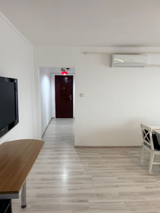 Apartament cu 2 camere , Zona Buziasului  , 3, foxfort.ro