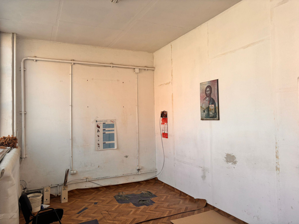 Spatiu industrial de 216 mp cu predare imediata - Gara de Nord 7, foxfort.ro