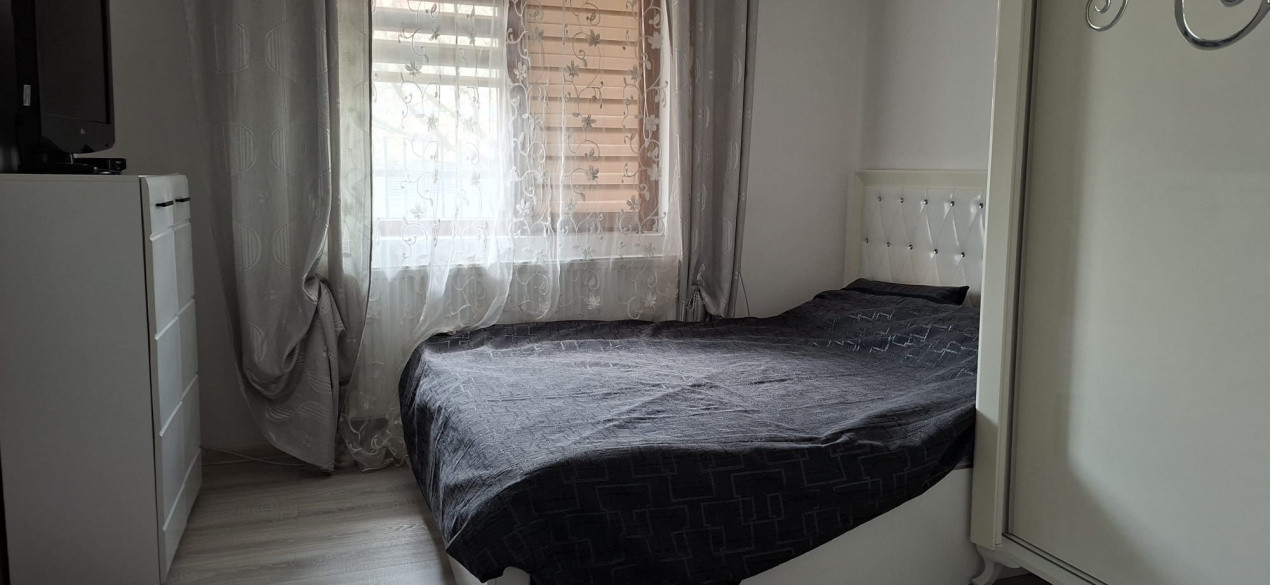 Casa individuala cu 3 camere moderna in Sanmihaiu Roman 4, foxfort.ro