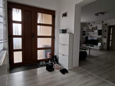 Casa individuala cu 3 camere moderna in Sanmihaiu Roman imagine mica 3, foxfort.ro