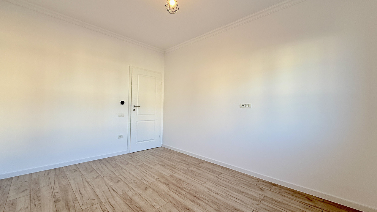 Casa de vanzare cu 4 camere cu toate utilitatile - Lidl Drumul Boilor 6, foxfort.ro