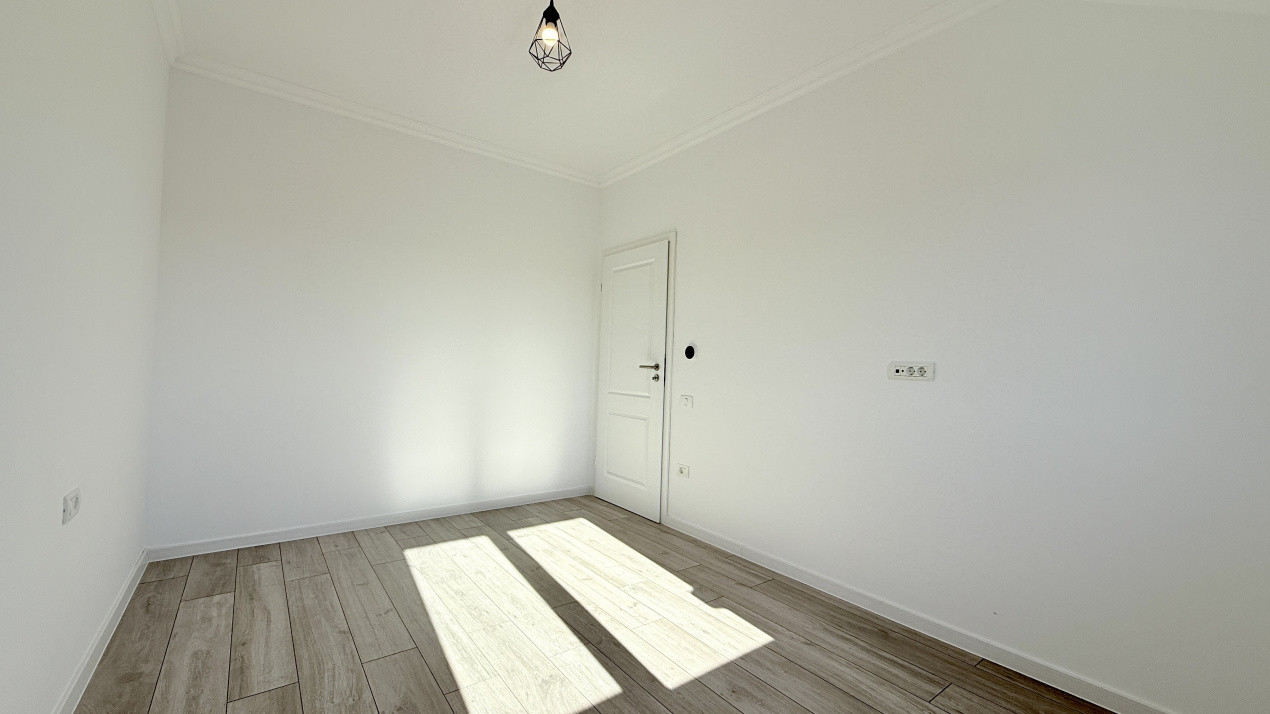 Casa de vanzare cu 4 camere cu toate utilitatile - Lidl Drumul Boilor 10, foxfort.ro