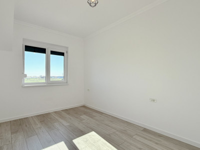 Casa de vanzare cu 4 camere cu toate utilitatile - Lidl Drumul Boilor imagine mica 9, foxfort.ro