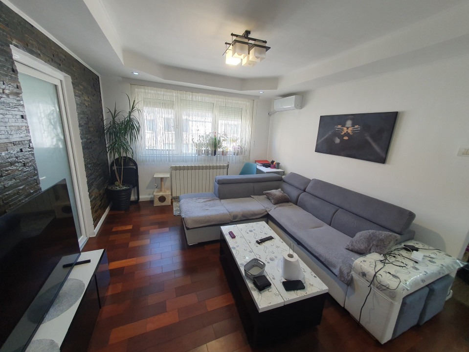 Apartament cu 2 camere, mobilat-utilat, zona Sagului 7, foxfort.ro