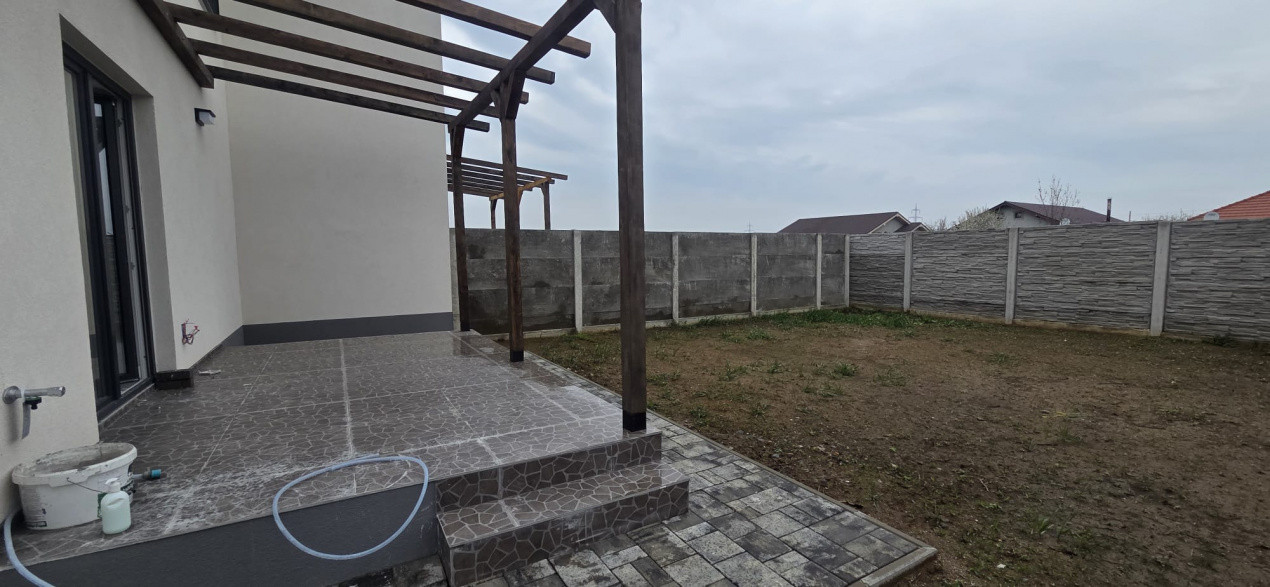 Duplex modern, predare la cheie, toate utilitatile - asfalt - Mosnita  16, foxfort.ro