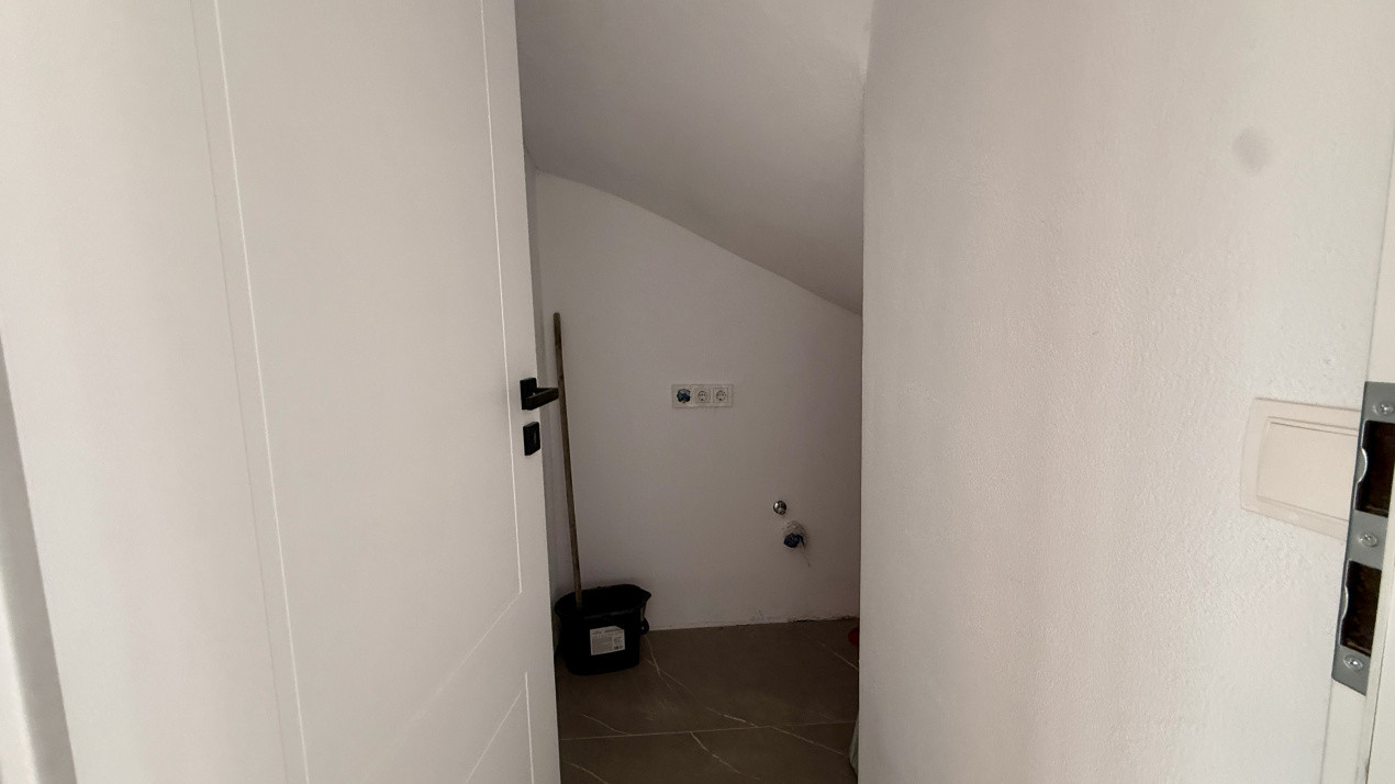 Duplex modern, predare la cheie, toate utilitatile - asfalt - Mosnita  14, foxfort.ro
