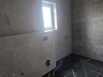 Duplex modern, predare la cheie, toate utilitatile - asfalt - Mosnita imagine mica 13, foxfort.ro