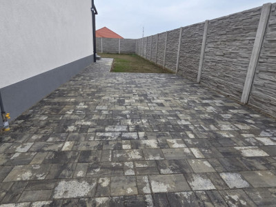 Duplex modern, predare la cheie, toate utilitatile - asfalt - Mosnita imagine mica 15, foxfort.ro