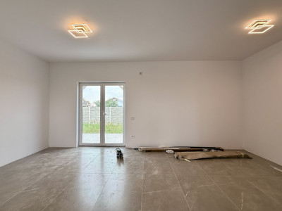 Duplex modern, predare la cheie, toate utilitatile - asfalt - Mosnita  imagine mica 4, foxfort.ro