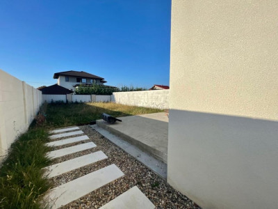 Duplex la alb, design deosebit, zona Decathlon - V1146 imagine mica 2, foxfort.ro