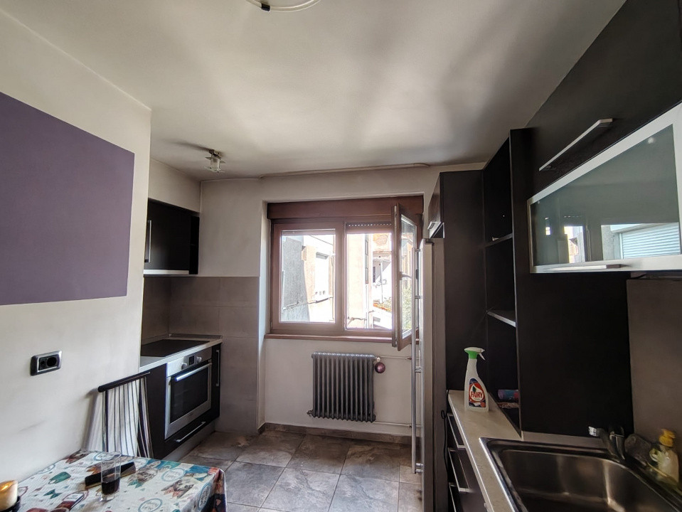Apartament 4 camere, 93 mp, Et 1, zona centrala Timisoara 4, foxfort.ro