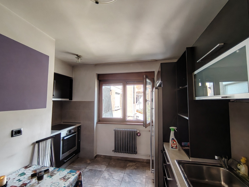 Apartament 4 camere, 93 mp, Et 1, zona centrala Timisoara 13, foxfort.ro