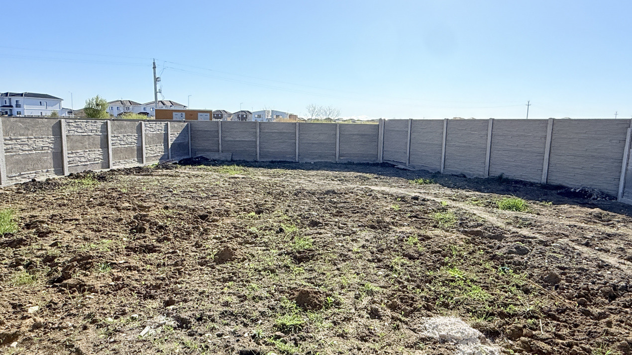 Casa de vanzare cu 4 camere cu toate utilitatile - Lidl Drumul Boilor 2, foxfort.ro