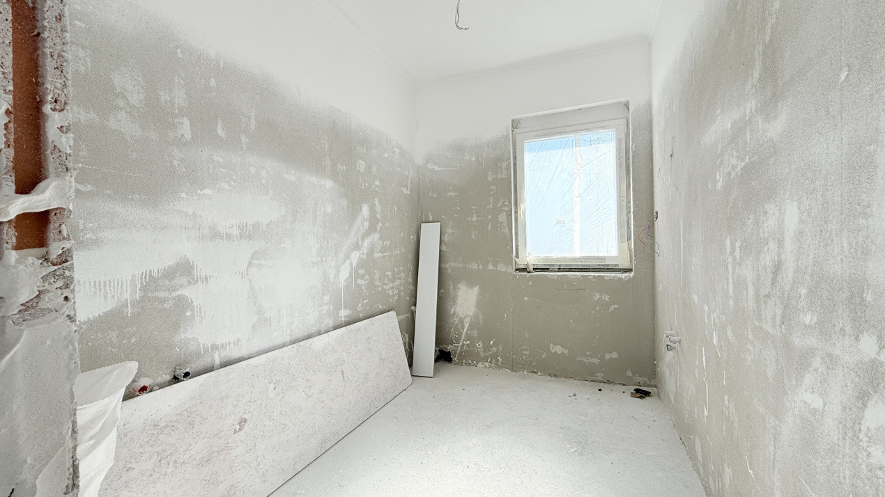 Casa de vanzare cu 4 camere cu toate utilitatile - Lidl Drumul Boilor 12, foxfort.ro