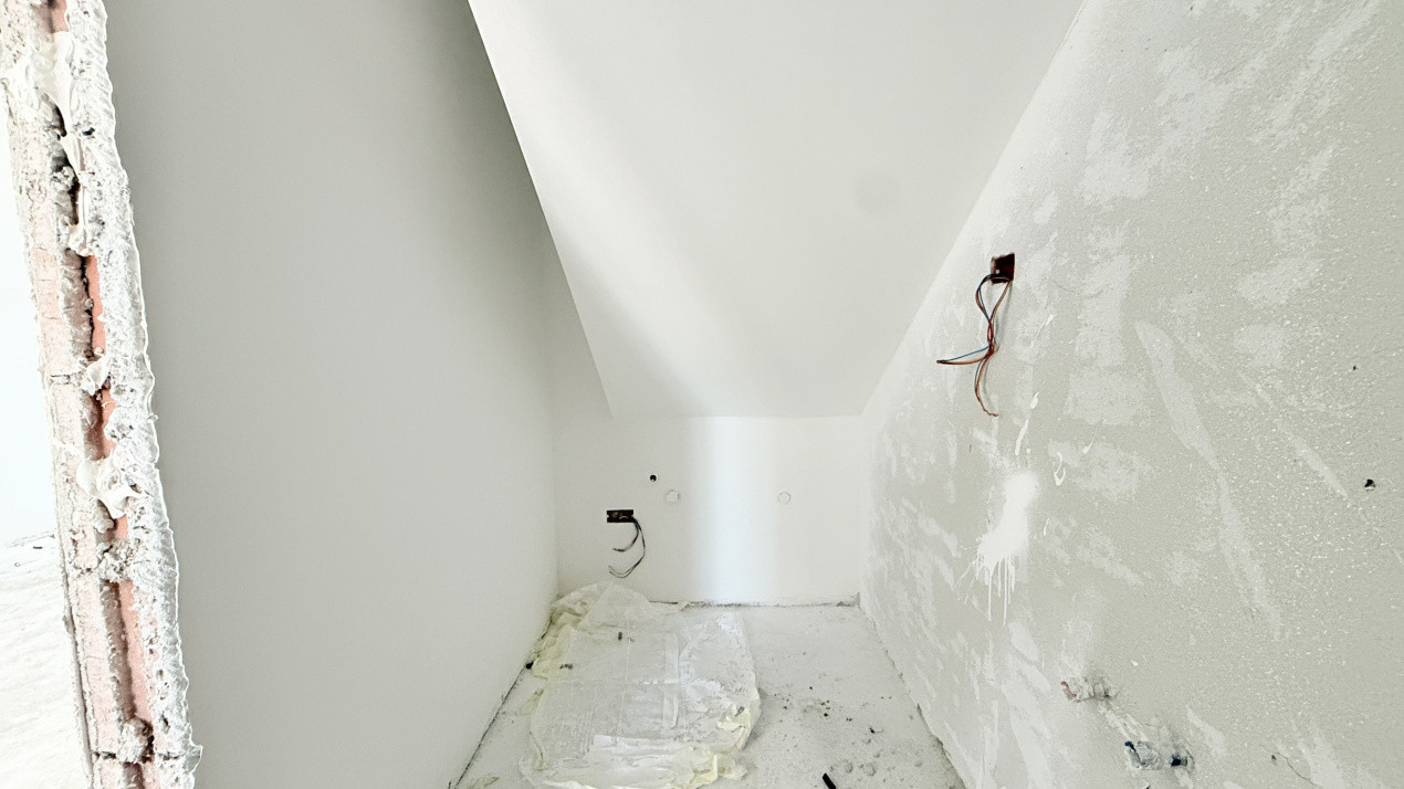 Casa de vanzare cu 4 camere cu toate utilitatile - Lidl Drumul Boilor 13, foxfort.ro